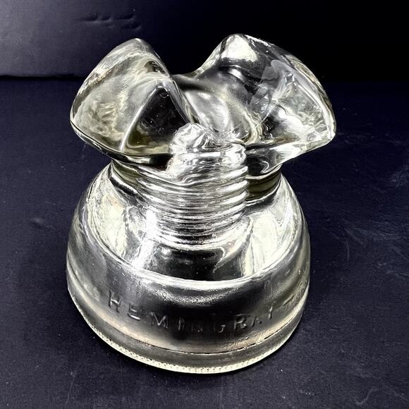 Antique Glass Insulator HEMINGRAY #62 Saddle Top - Made in USA - Picture 1 of 7
